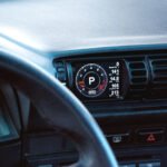 Pantalla CANchecked MFD28 Gen2 para BMW Serie 3 E30 con volante a la izquierda/derecha (1982-1994)