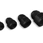 Adaptador AN10 macho a AN8 hembra JIC para manguera, color negro.