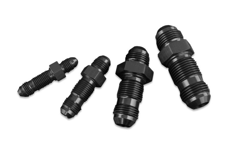an12-jic-nypel-adapter-grodziowy-prosty-czarny Adaptador AN12 JIC para mamparo, conexión recta macho para manguera, color negro. - Imagen 1