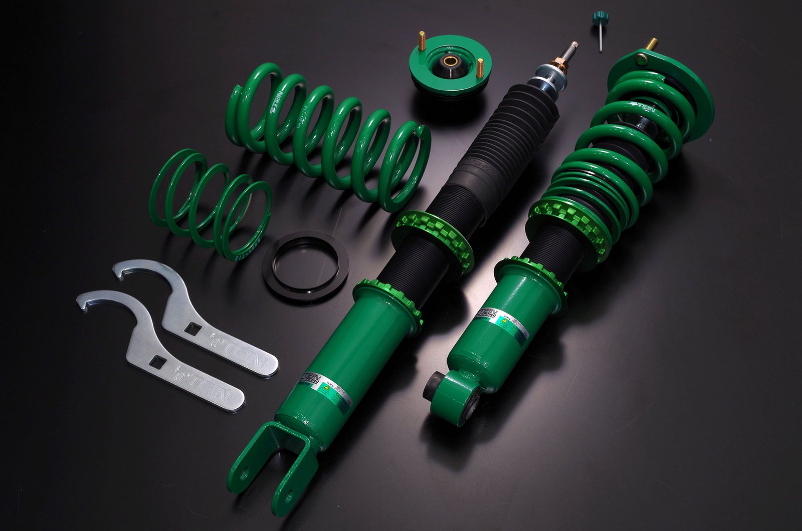 tein-mono-racing-zawieszenie-gwintowane-nissan-skyline-r32-gt-r Tein Mono Racing Coilovers for Nissan Skyline R32 GT-R - Imagen 1