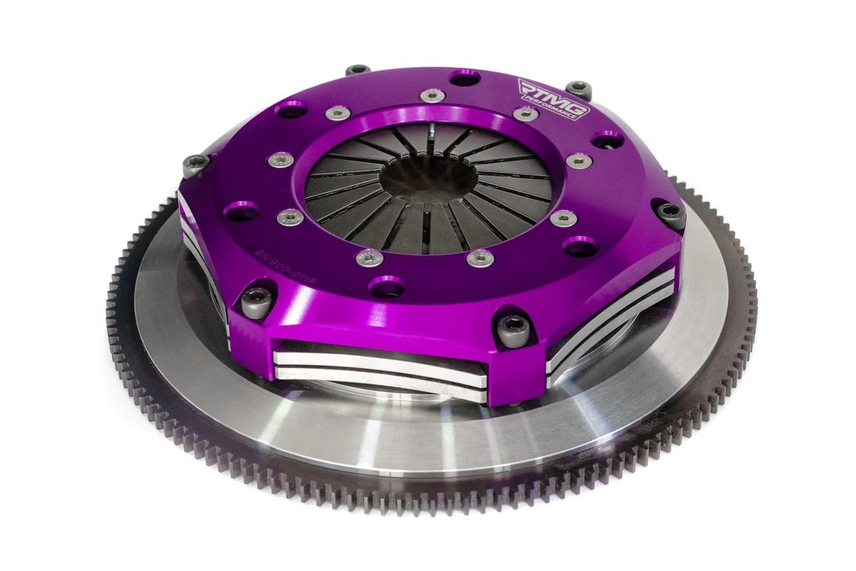 twin-disk-clutch-kit-for-ford-sierra-cosworth-20-309858 Kit de embrague de doble disco RTMG Performance para Ford Sierra Cosworth 2.0 Etapa 2 700Nm - Imagen 1