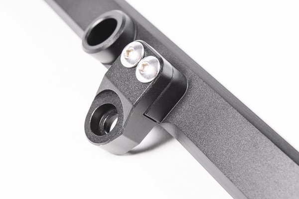 20-0232-2 Riel de combustible para Toyota 1JZ-GTE sin VVTI (Radium Engineering) - Imagen 1