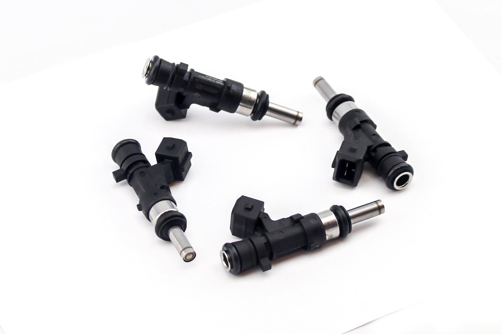 deatschwerks-bosch-ev14-zestaw-4-wtryskiwaczy-paliwa-850cc-min-mitsubishi-evo-x-4b11t-2008-2015 Juego de inyectores Deatschwerks de 850 cc para Mitsubishi Evo X 4B11T 2008-2015 - Imagen 1