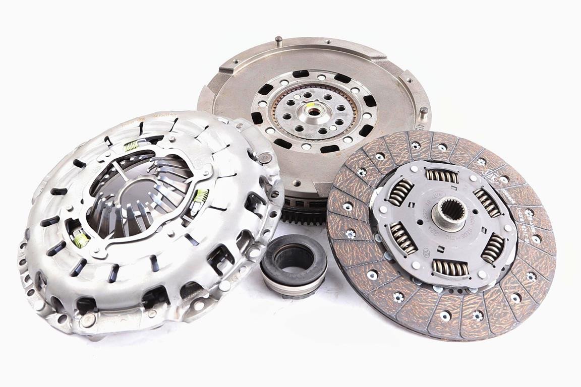 zestaw-sprzegla-xtreme-clutch-audi-allroad-2-7-t-quattro-184kw-2001-2005_2 Kit de embrague Xtreme para AUDI ALLROAD 2.7 T quattro 184KW (2001-2005) - Imagen 1