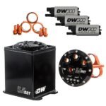 Depósito de compensación DeatschWerks de 5,5 L con 3 bombas de combustible DW300