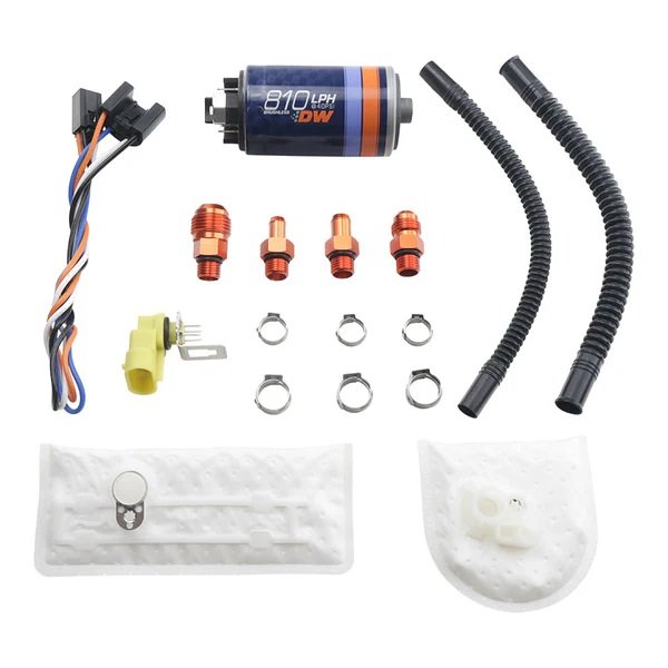 9-811-1002 Bomba de combustible sin escobillas DeatschWerks DW810 para montaje en tanque, 810 L/h, con kit de instalación (sin controlador). - Imagen 1